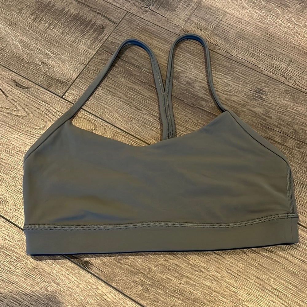 Lululemon Flow Y Bra Grey Sage 6